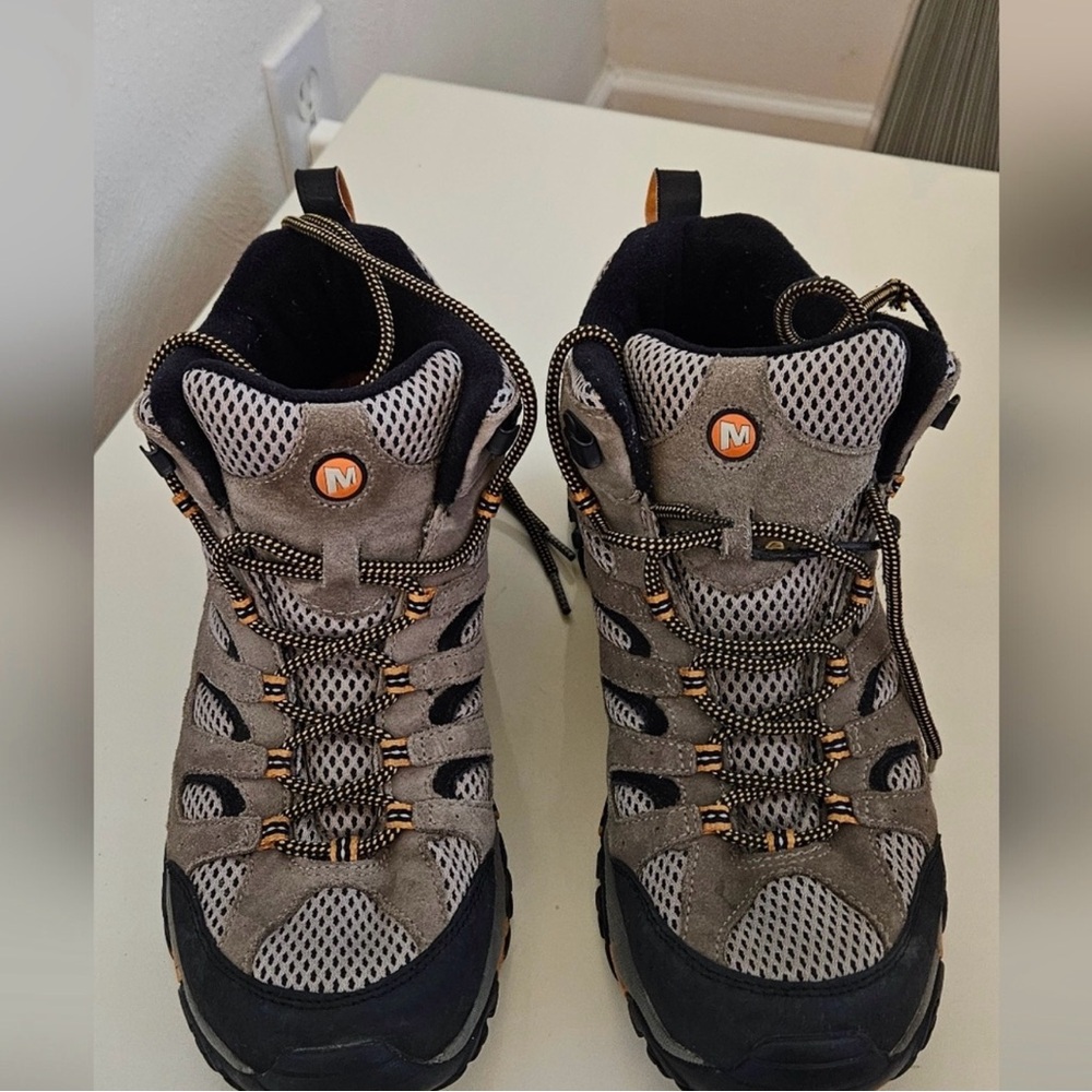 Merrell Men's Athletic Shoes - Gray and Black